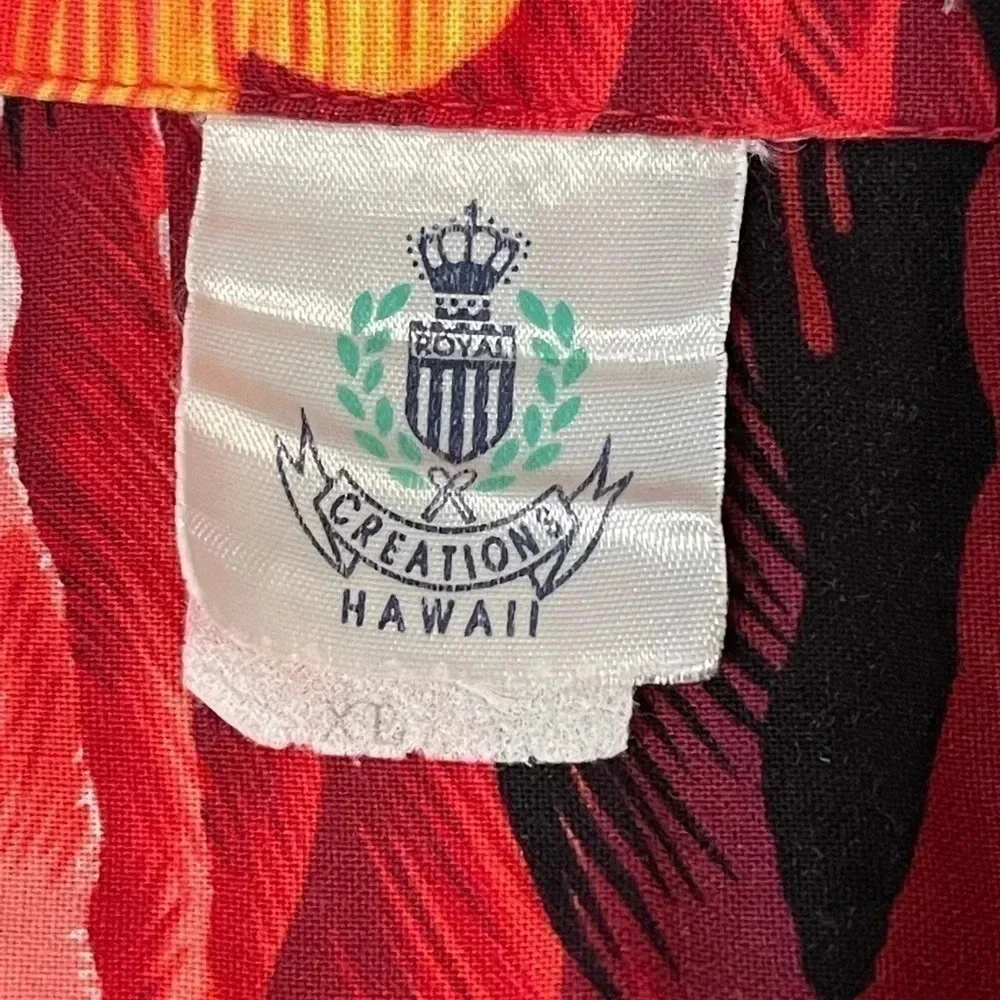 VINTAGE Hawaiian Button Up Shirt. Made in Hawaii.‎ 
Size: XL - Picture 5 of 9